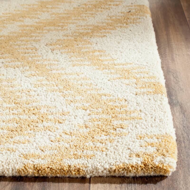 SAFAVIEH Handmade Capri Alexanne Modern Wool Rug