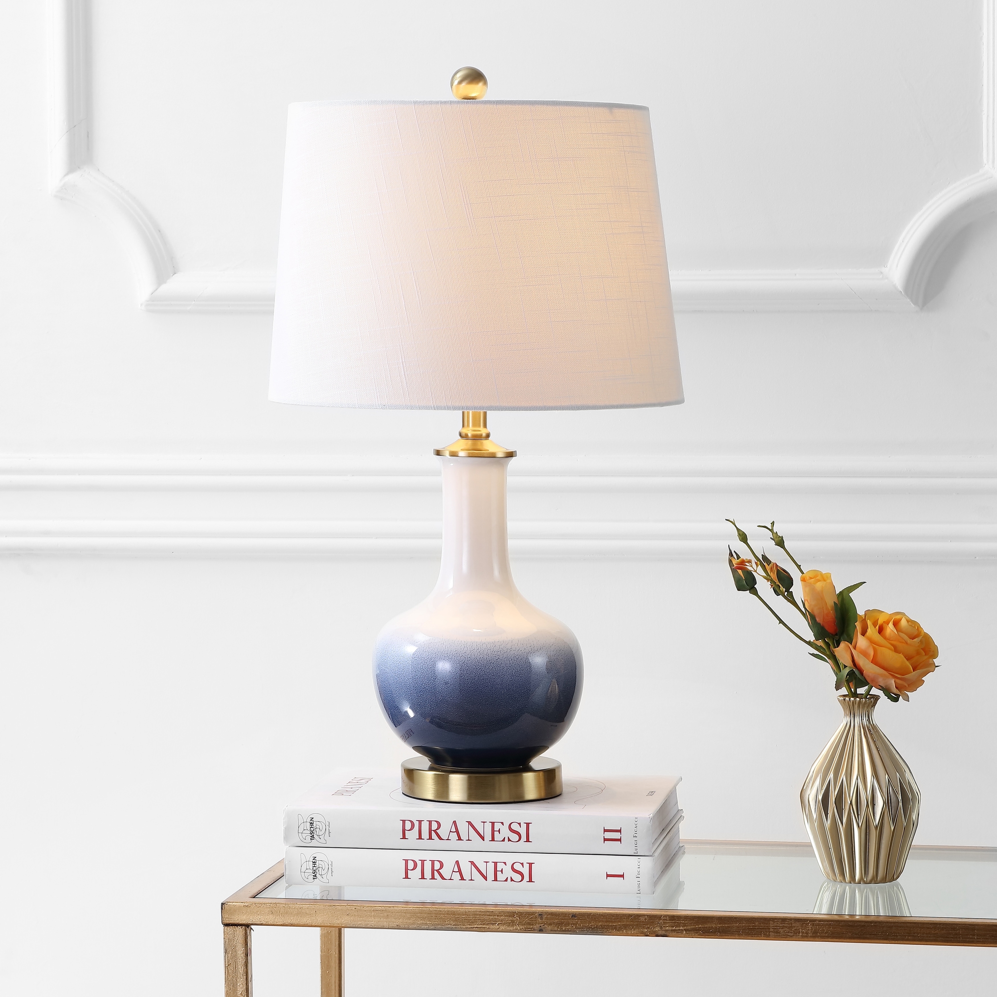 JONATHAN Y Bates 25" Ceramic/Brass LED Table Lamp, White/Navy