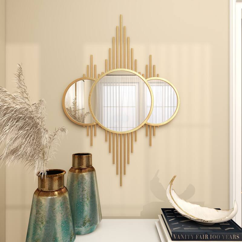 CosmoLiving by Cosmopolitan Gold Metal Room Wall Mirror