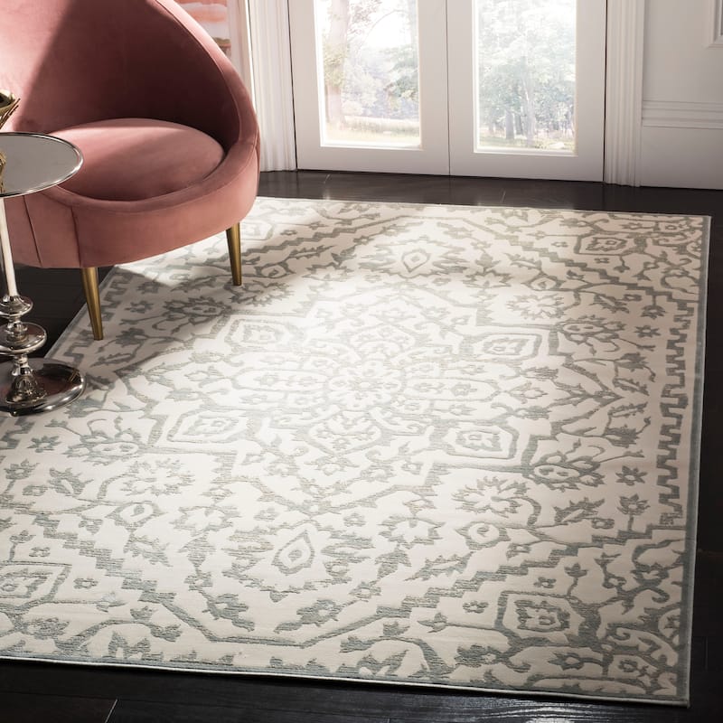 SAFAVIEH Noble Gelsomina Modern Oriental Polyester Rug - 5'1" x 7'6" - Light Blue/Ivory