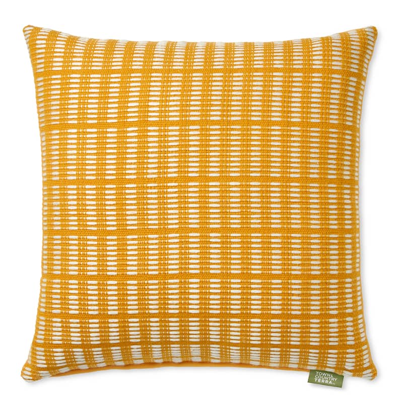 TOWN & COUNTRY TERRA Alara Textured Geo Stripe Indoor Outdoor Decorative Pillow - Specialty - Yellow/Ivory