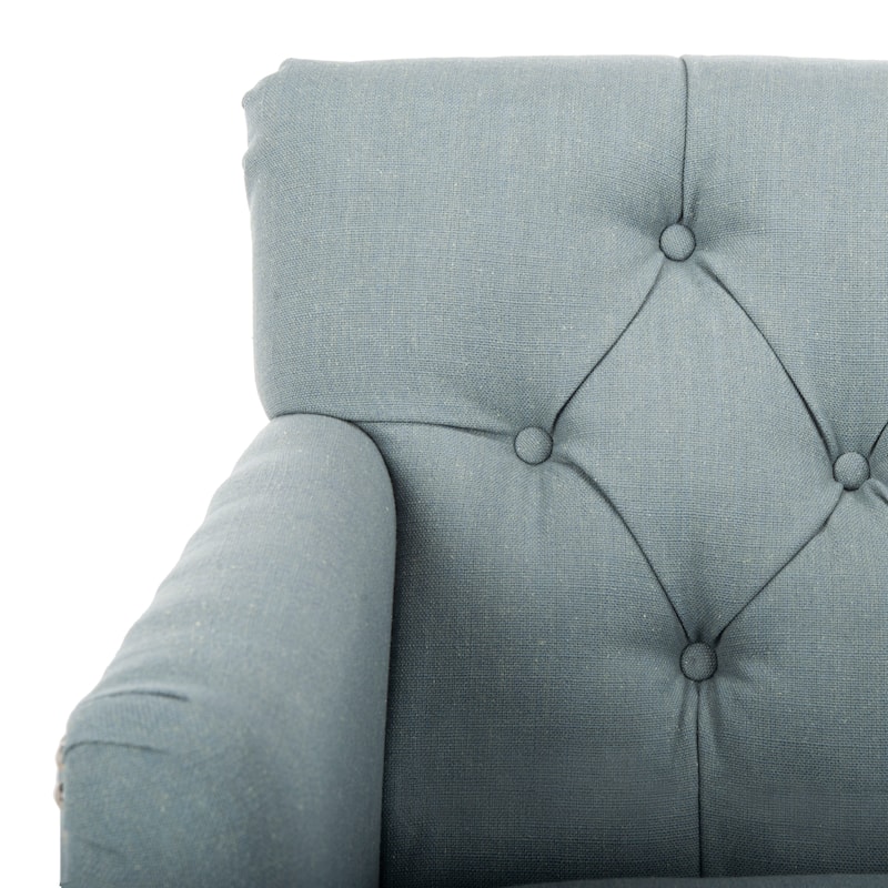 SAFAVIEH Tori Antiqued Tufted Club Chair - 28" x 34.4" x 32.7". - 28"W x 34"D x 33"H
