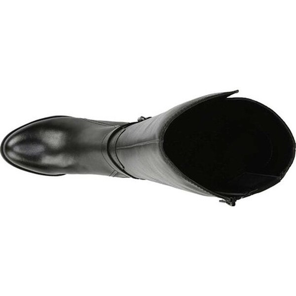 naturalizer demetria