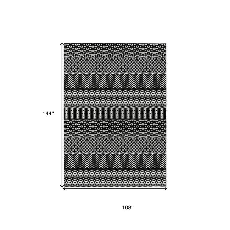 HomeRoots Chevron Modern Rectangle Outdoor Rug