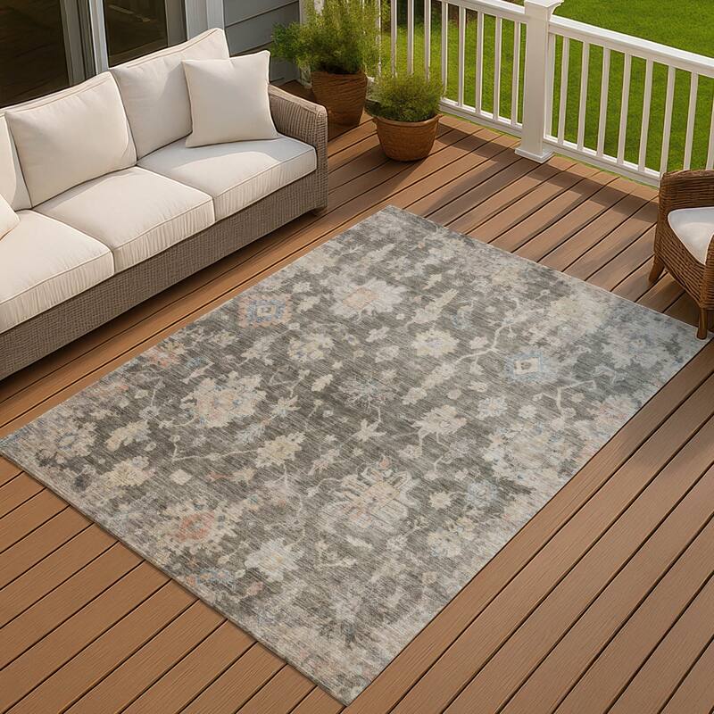 Machine Washable Indoor/ Outdoor Casual Traditional Chantille Rug - 9' x 12' - Gray