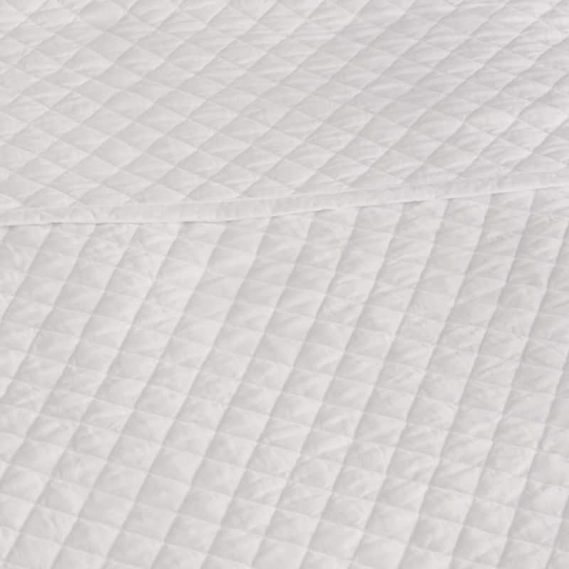 Jennifer Adams Diamond Blanket/Coverlet