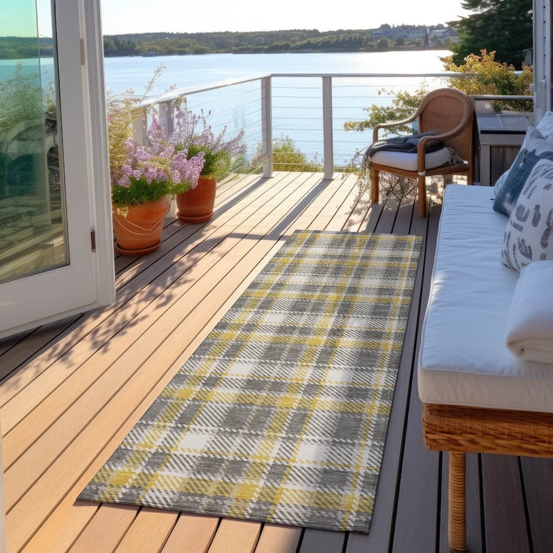 Ralo Plaid Weather Resistant Versatile Elegance Runner Outdoor Rug