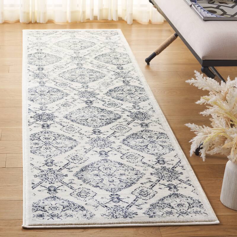 SAFAVIEH Carnegie Raghad Modern Distressed Oriental Rug - 2'3" x 8' Runner - Cream/Light Grey