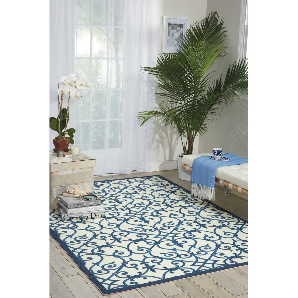 Nourison Geometric Trellis Indoor/ Outdoor Area Rug