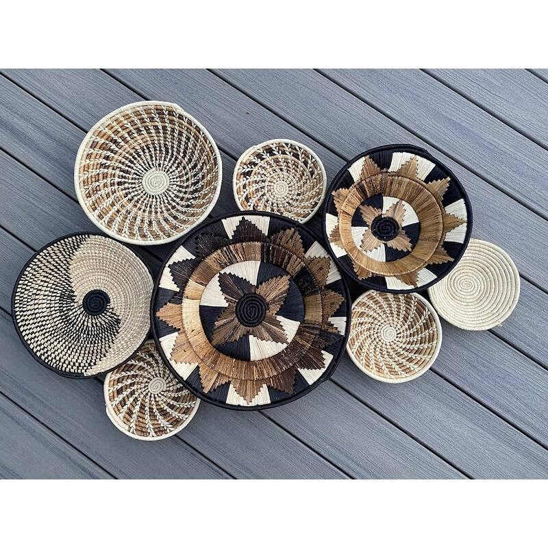 Set Of 8 Natural Color Wall Hanging Baskets 7.5"-12" - Cappuccino
