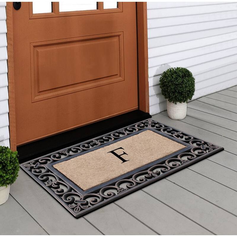 A1HC Natural Coir and Rubber Classic Paisley Border Bronze Monogrammed Doormat