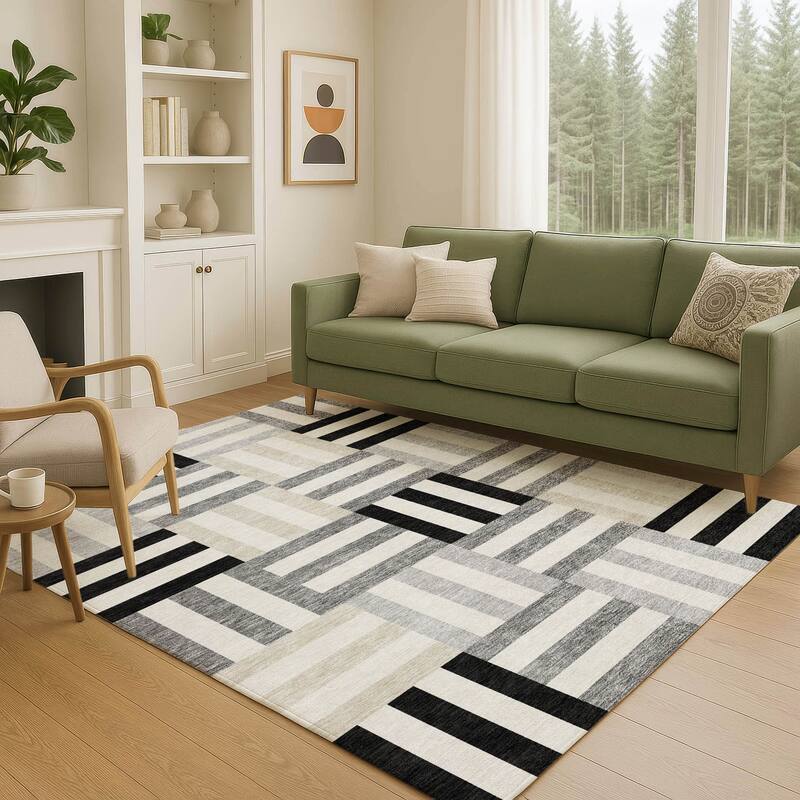 Machine Washable Indoor/ Outdoor Modern Hatch Chantille Rug