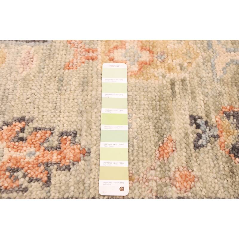 ECARPETGALLERY Hand-knotted Jules Serapi Light Green Wool Rug - 2'6 x 8'0