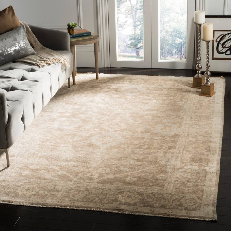 SAFAVIEH Couture Hand-knotted Oushak Clazina Traditional Oriental Wool Rug - 6' x 9' - Grey/Grey