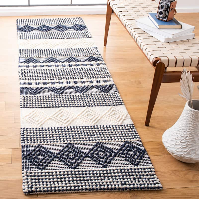 SAFAVIEH Handmade Natura Annedorte Wool Rug - 2'3" x 12' Runner - Navy/Ivory - Runner