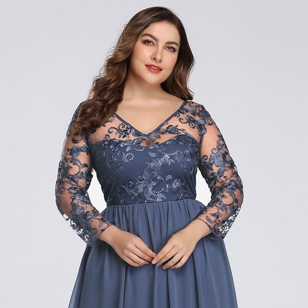 pretty prom lady