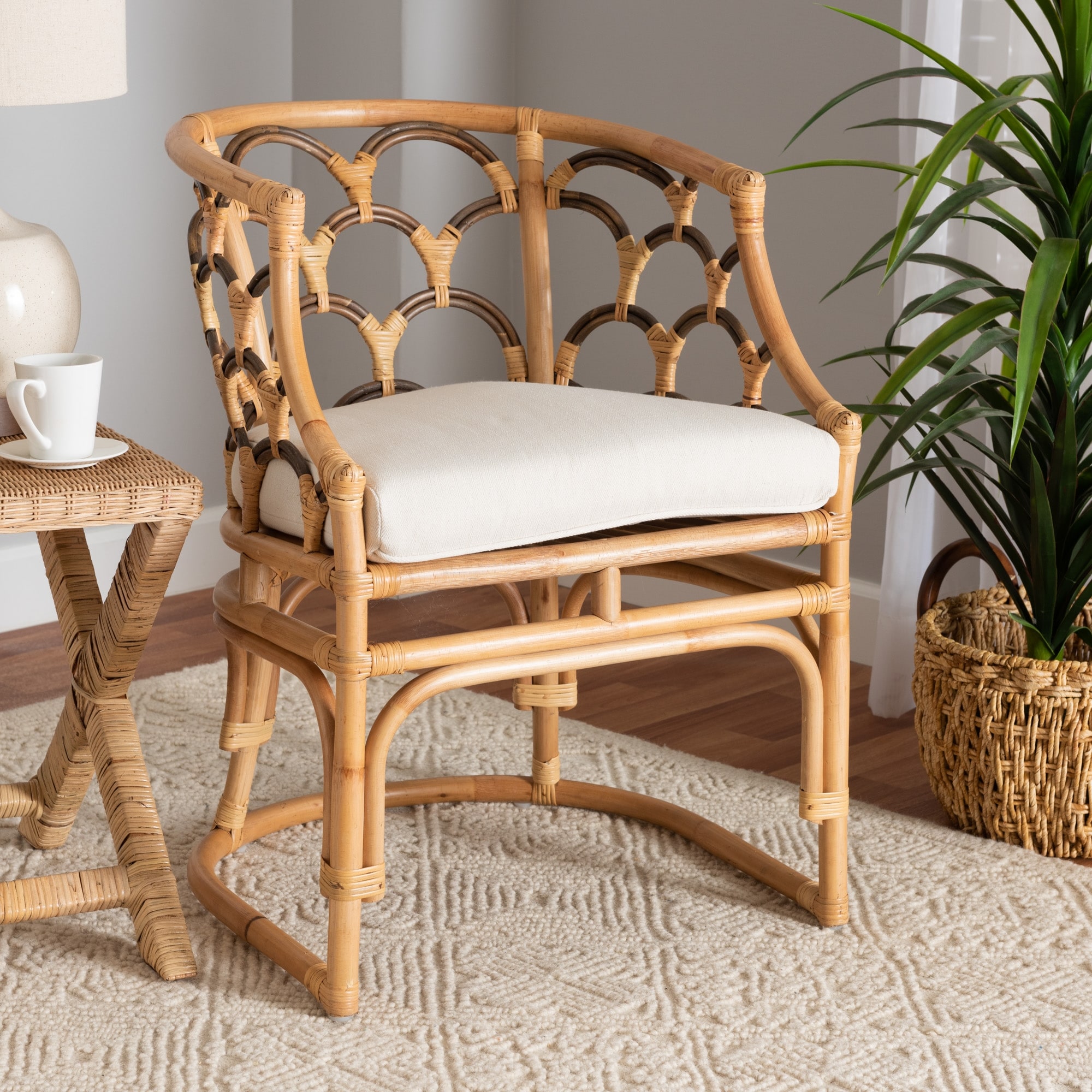 Kouboo peacock 2025 chair