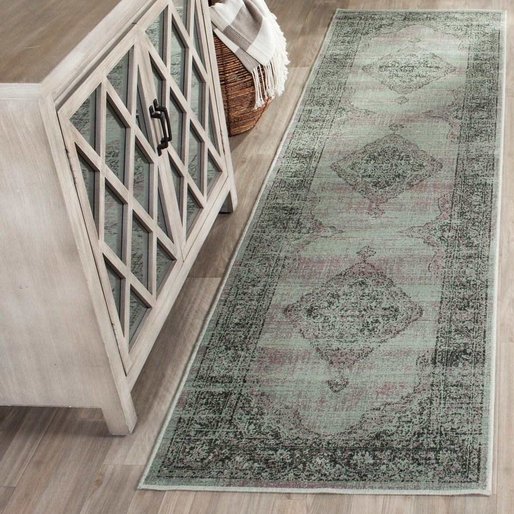 SAFAVIEH Vintage Distressed Boho Lucie Oriental Area Rug
