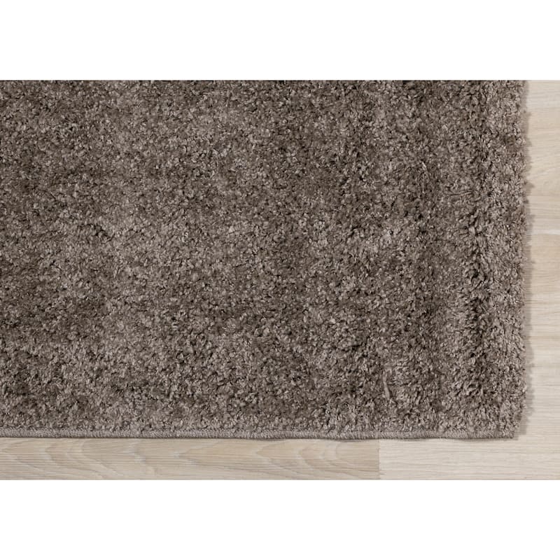 Brooklyn Collection - Taupe Shag Indoor Rug