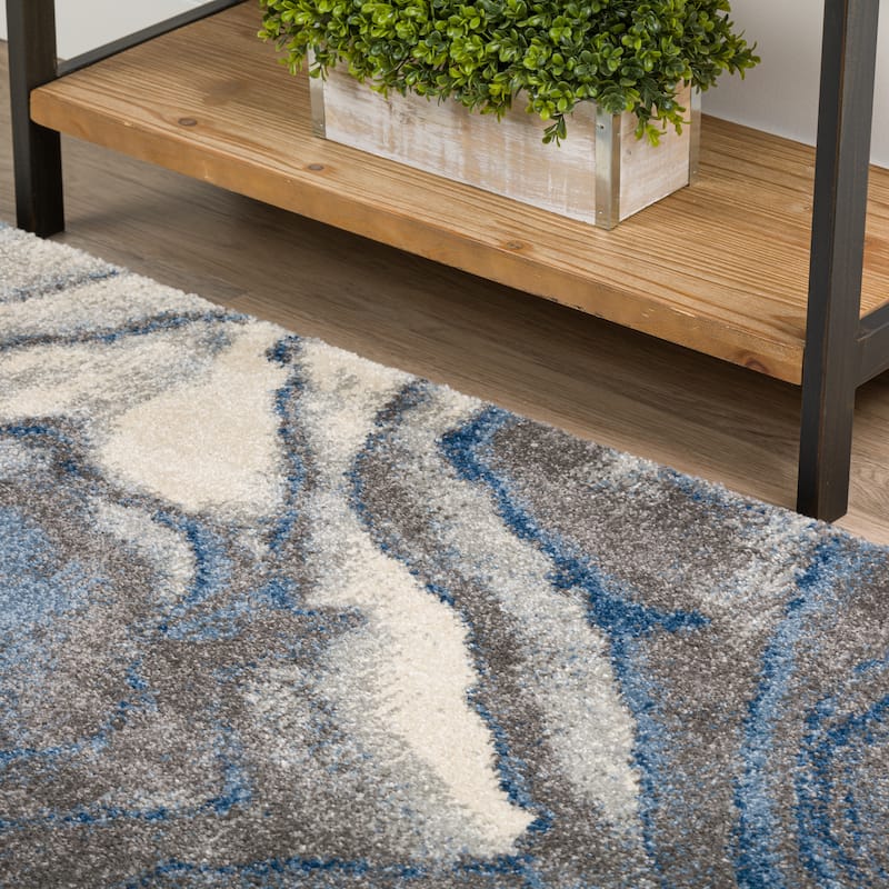 Addison Barkley Dynamic Grey Geode 1'8" x 2'6" Accent Rug