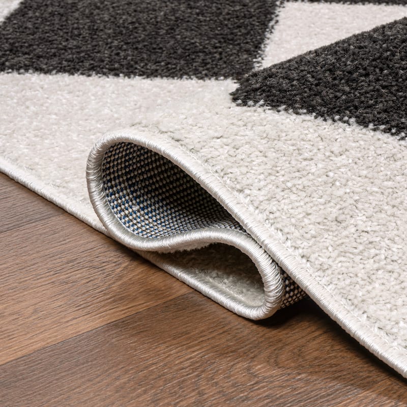 JONATHAN Y Porter Classic Geometric Diamond Pattern Rug