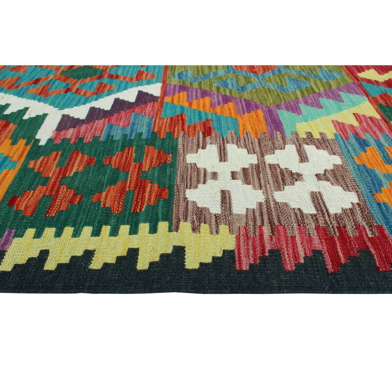 Flatweave Maline Black/Green Rug - 4'9" x 6'4"