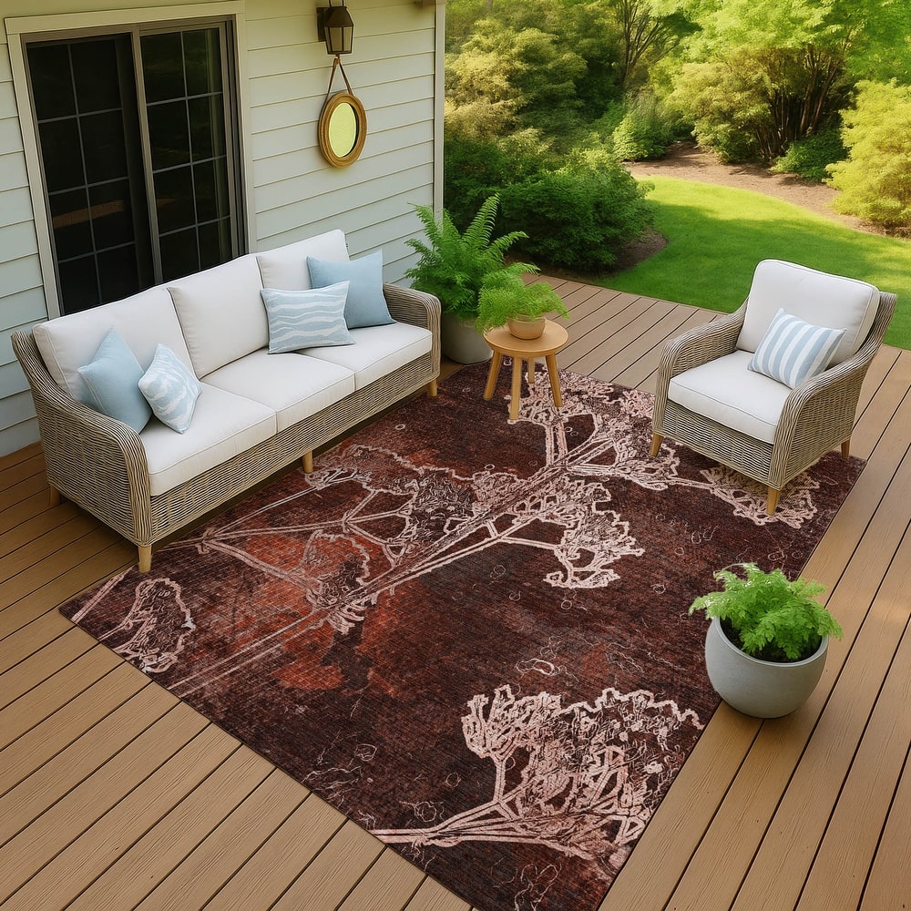 Machine Washable Indoor/ Outdoor Modern Floral Chantille Rug