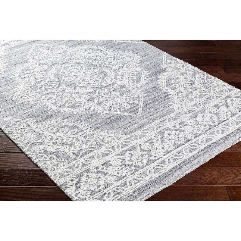 Justinne Traditional Area Rug