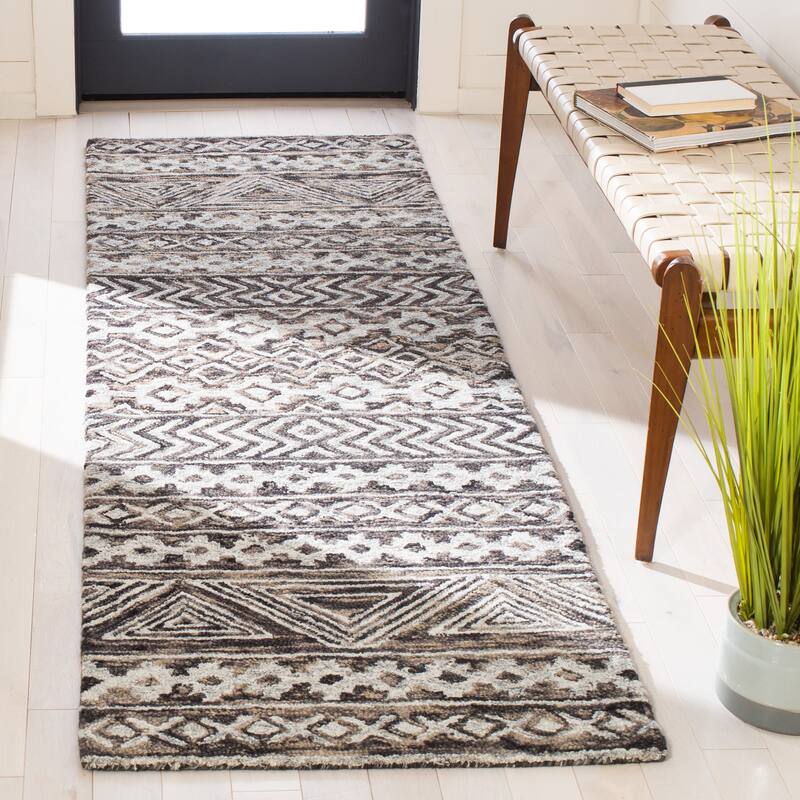 SAFAVIEH Handmade Abstract Branislava Modern Moroccan Wool Rug - 2'3" x 12' Runner - Grey/Brown