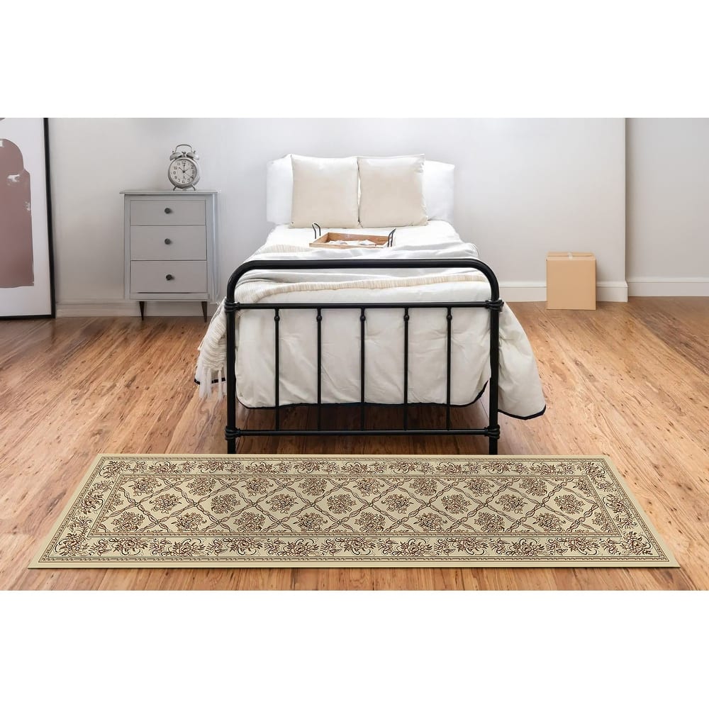 Dynamic Rugs Legacy Traditional Area Rug