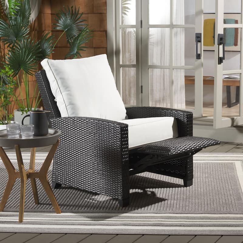 SAFAVIEH Outdoor Patio Furniture Landon Recliner Chair - 32"W x 36"D x 36"H