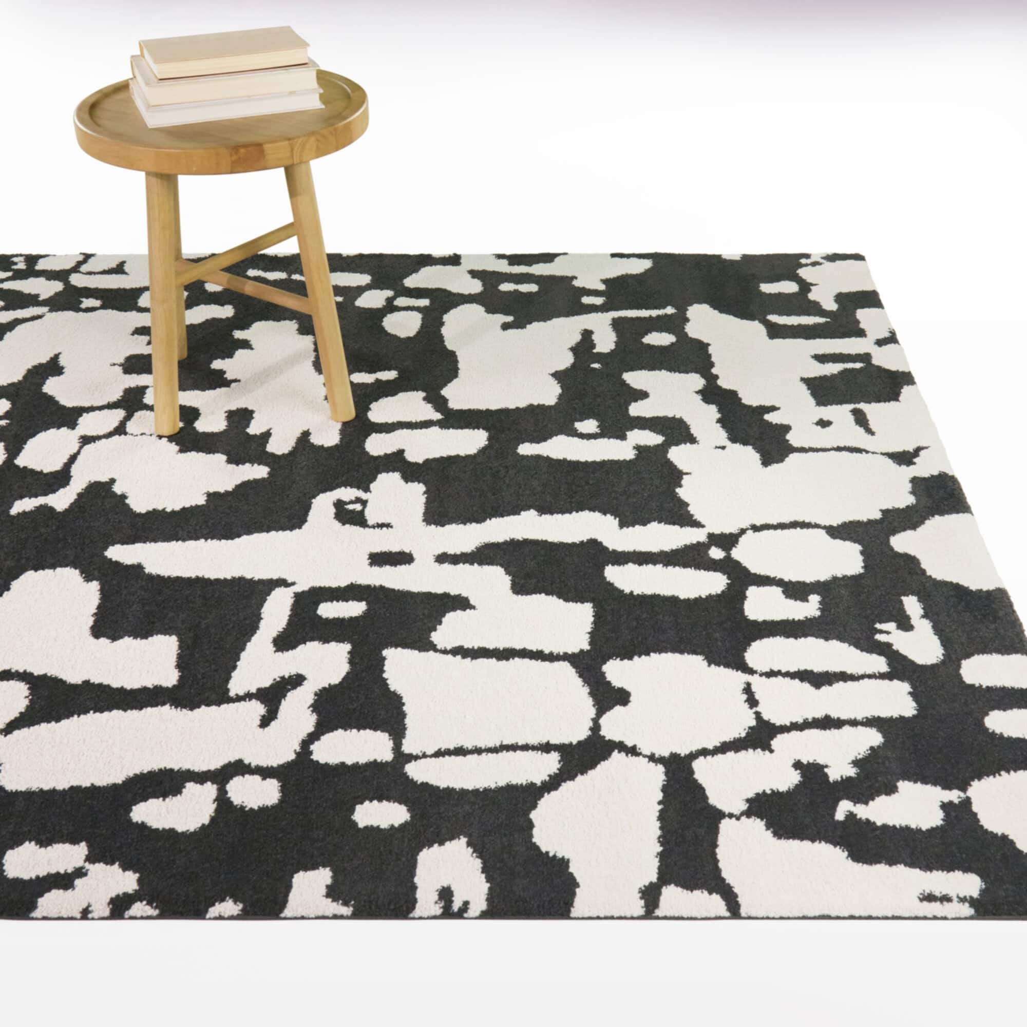 Option Charcoal/Cream