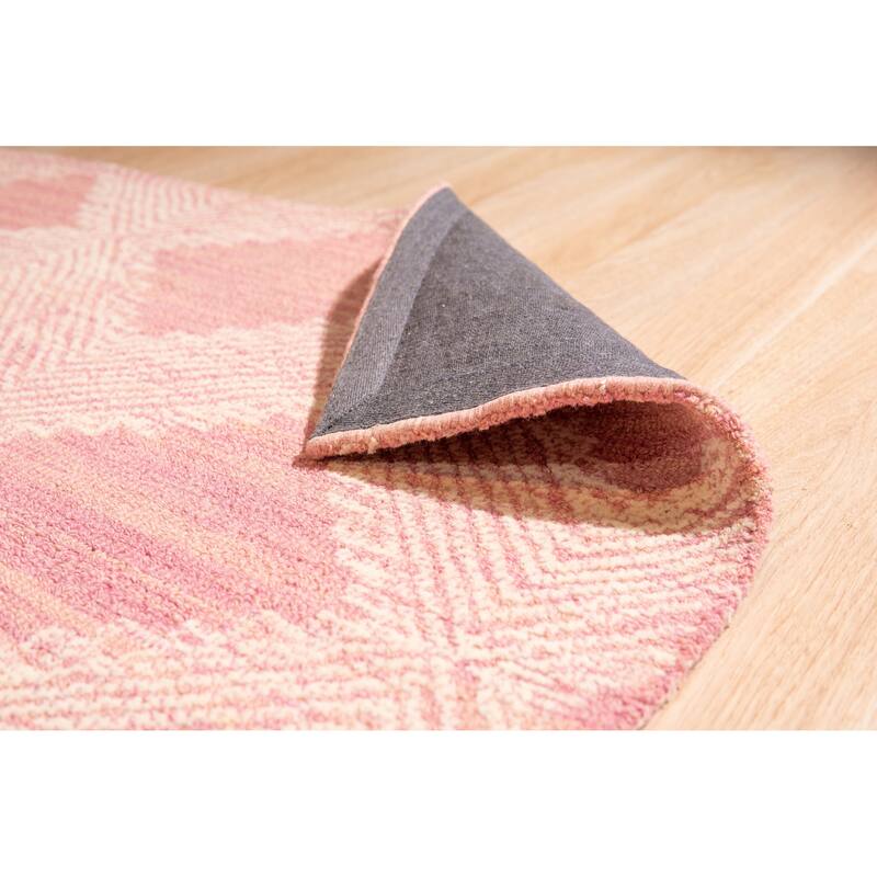 Hand-Tufted Wool Pink Contemporary Transitional Spring Rug - Modern Elegance and Playful Charm