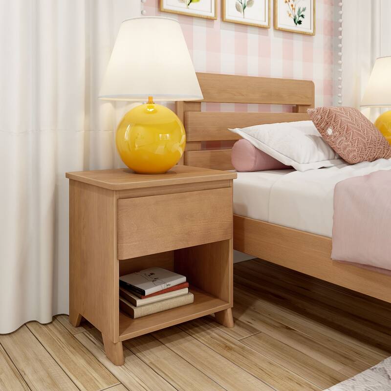 Max and Lily Farmhouse Nightstand with 1 Drawer - Pecan
