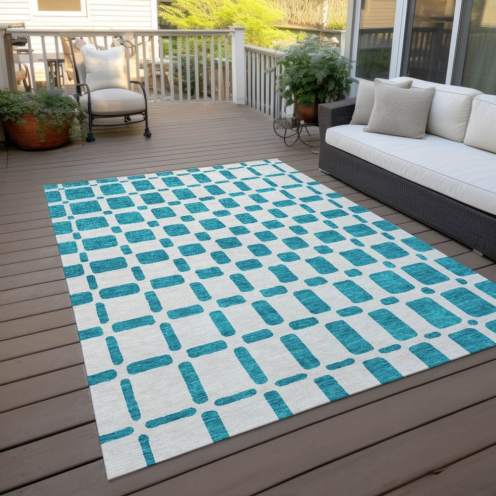 Machine Washable Indoor/ Outdoor Chantille Geo Contemporary Rug