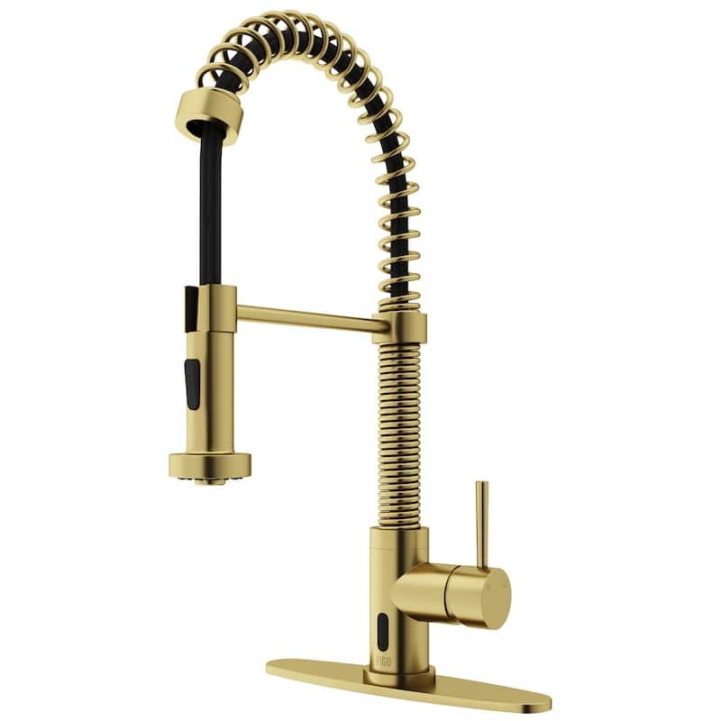VIGO Edison 19" H Single Handle Pull-Down Sprayer Kitchen Faucet Set with Touchless Sensor