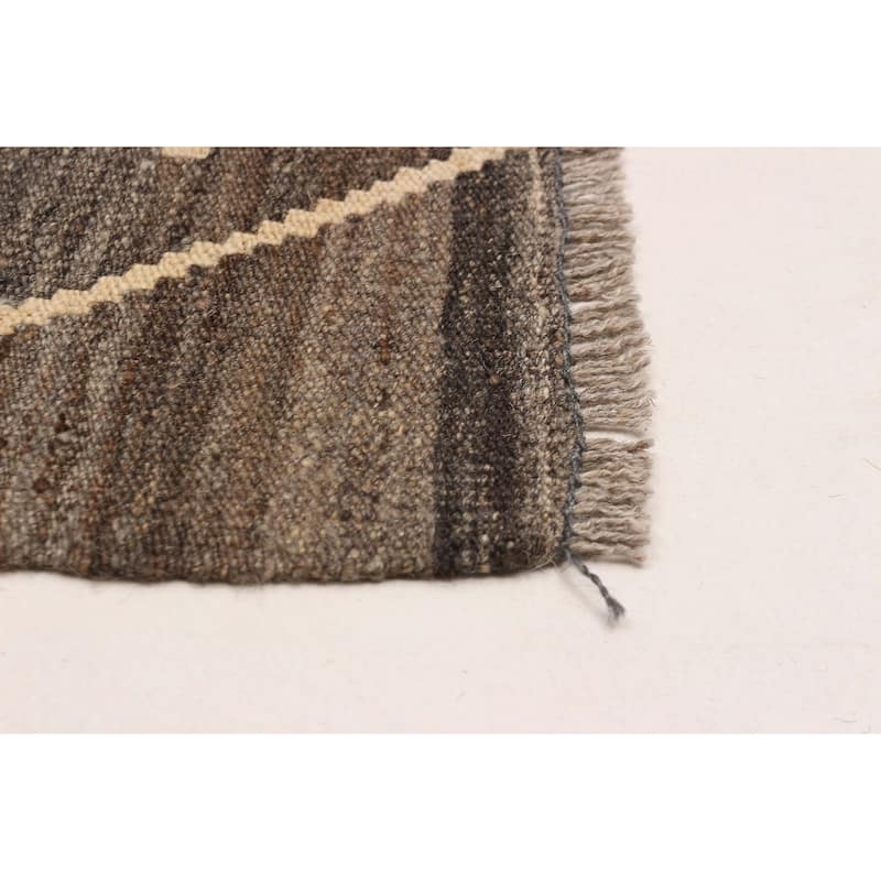 Sivas Brown Kilim 5'9" x 8'3" - 5'9 x 8'3