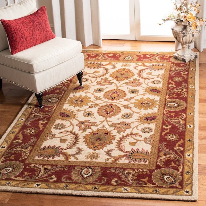 SAFAVIEH Handmade Classic Rukiye Traditional Oriental Wool Rug - 4' x 6' - Ivory/Red