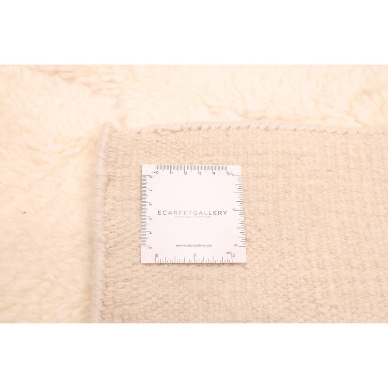 ECARPETGALLERY Hand-knotted Tangier Cream Wool Rug - 6'7 x 9'7