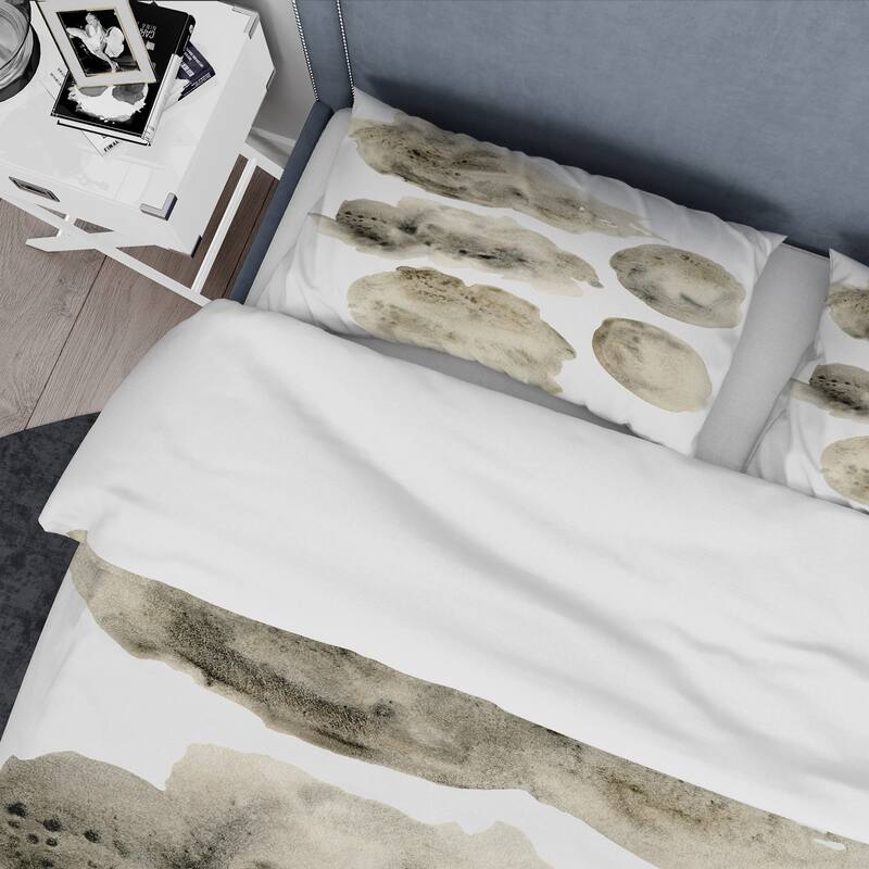 Designart 'Grey and Golden Beige Clouds II' Modern Duvet Cover Set