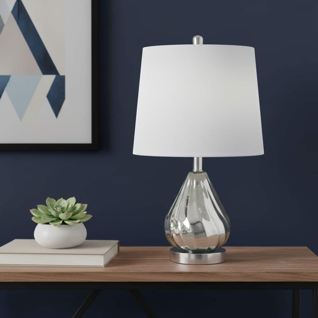 HomeRoots 21" Silver Glass And Metal Round Scalloped Table Lamp With White Drum Shade - 12.00 in. x 20.50 in. x 12.00 in.