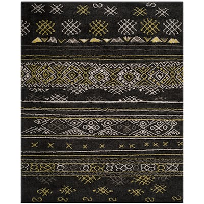SAFAVIEH Couture Tibetan Shag Estibaliz Rug