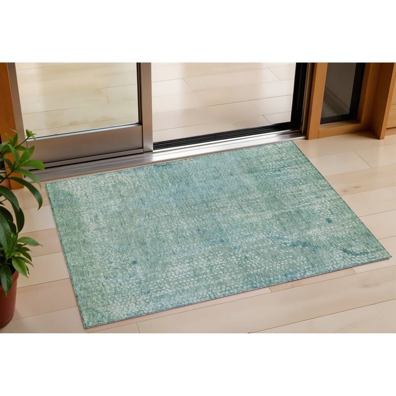HomeRoots Abstract Transitional Rectangle Outdoor Rug - 3' x 5'