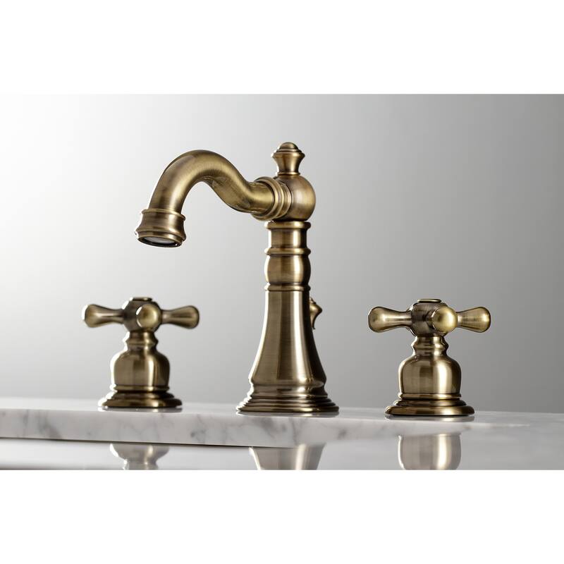 American Classic 8 in. Widespread Bathroom Faucet - Antique Brass