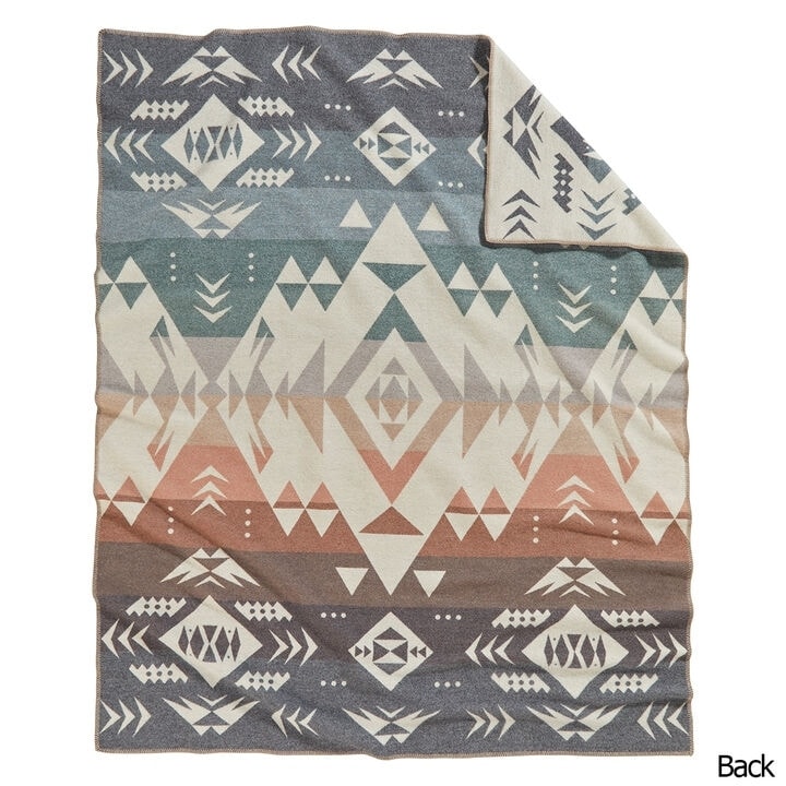 Pendleton Agate Beach Queen Blanket