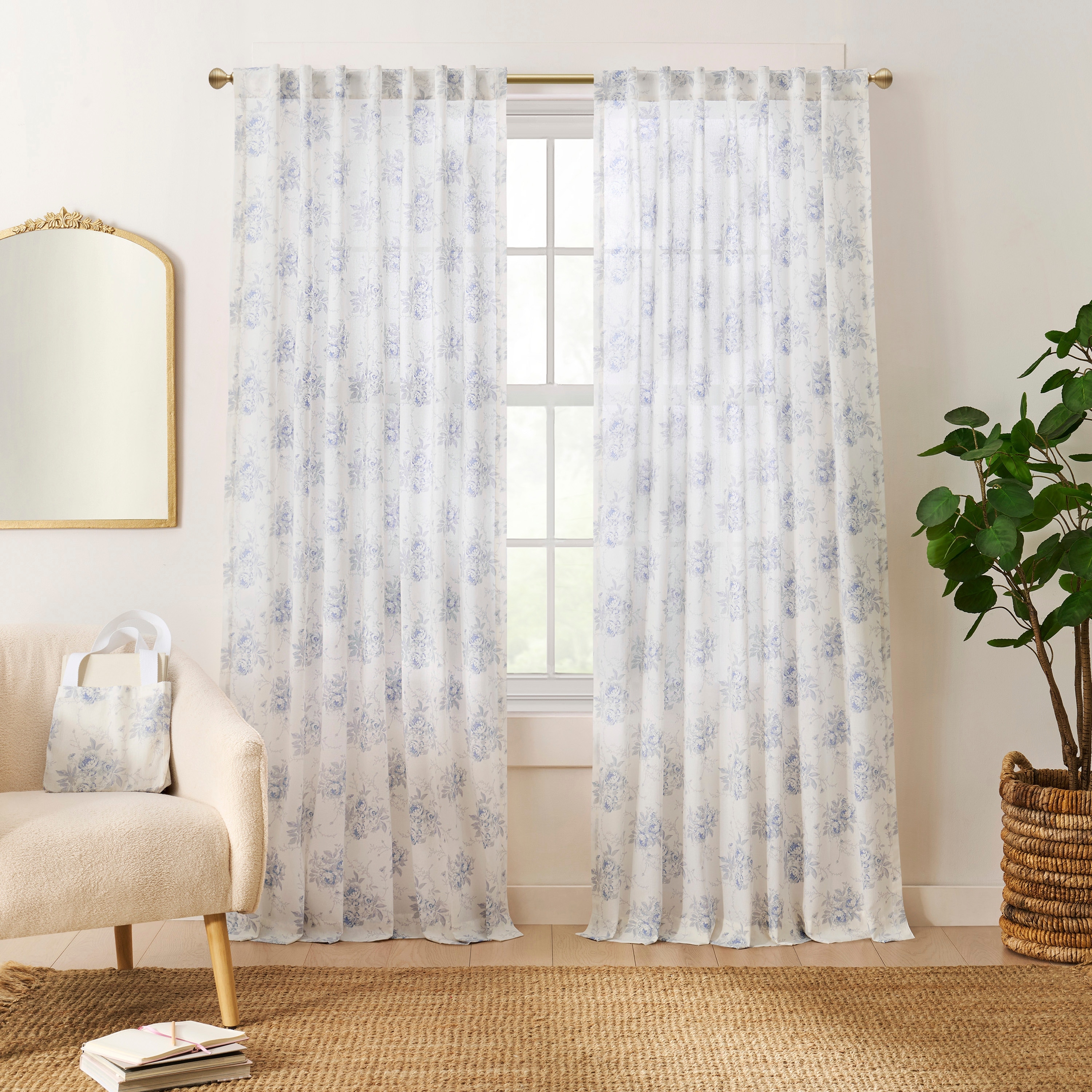 Peri Home Heirloom Rose Curtain Panel Pair and Tote Bag Set