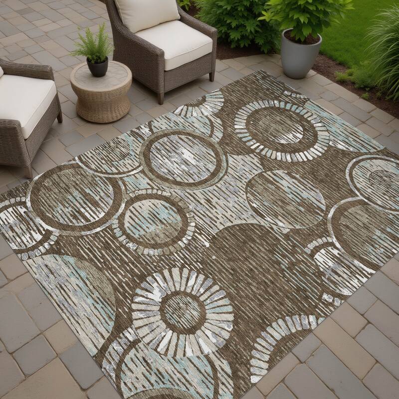 Machine Washable Indoor/ Outdoor Modern Grover Chantille Rug