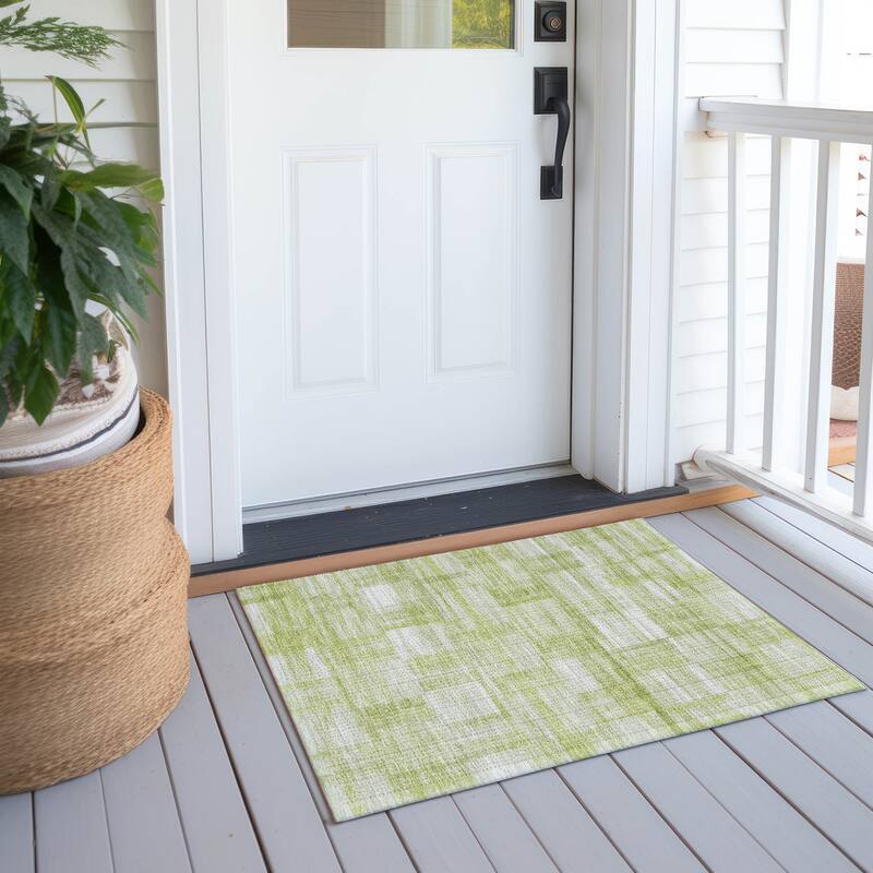 Machine Washable Indoor/ Outdoor Solid Hatches Chantille Rug - Aloe - 1'8" x 2'6"
