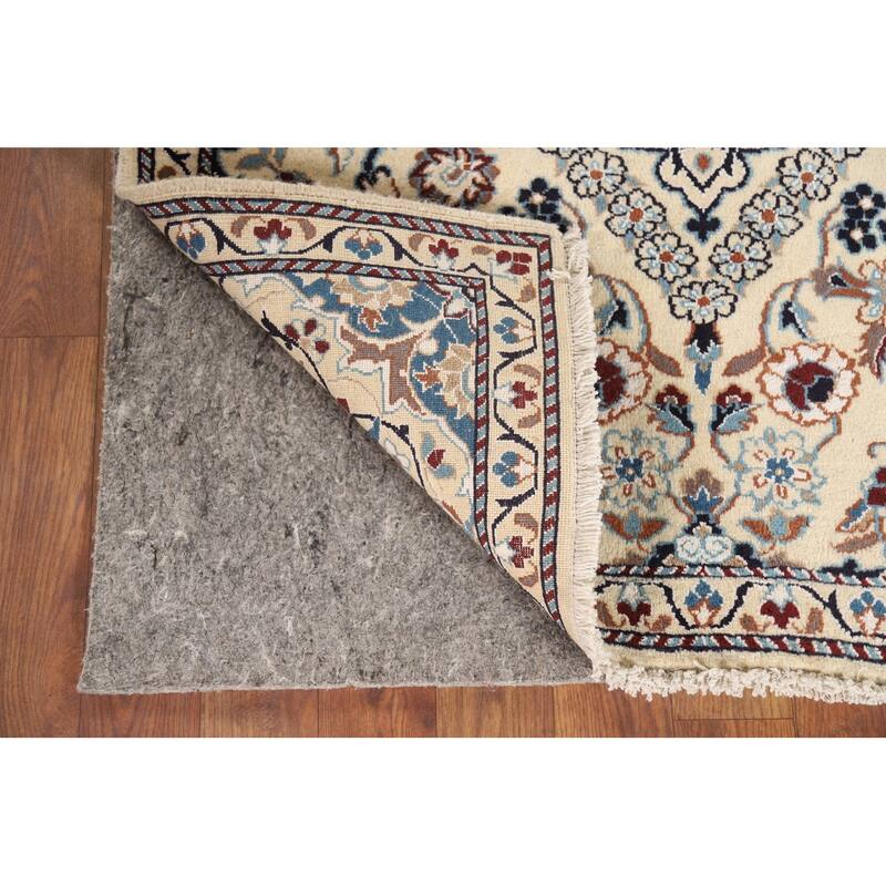 Traditional Floral Nain Foyer Rug Hand-Knotted Wool Carpet - 2'11" x 4'4"
