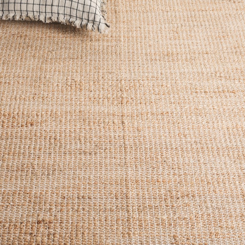 SAFAVIEH Handmade Natural Fiber Ulviya Jute Rug